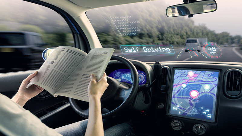 自动驾驶车，驾驶员阅读